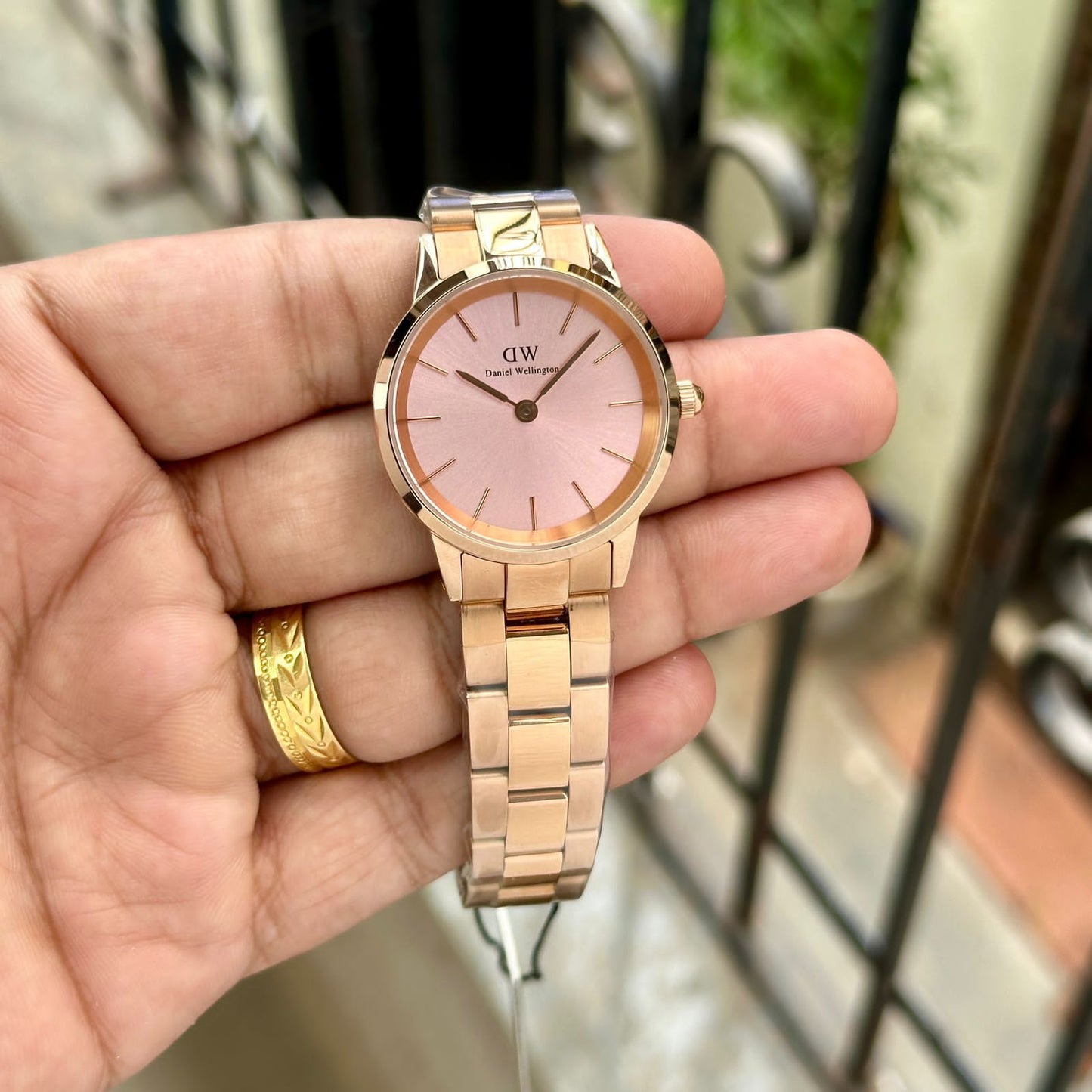 *✨DANIEL WELLINGTON FOR HER✨* (32MM) PREMIUM QUALITY